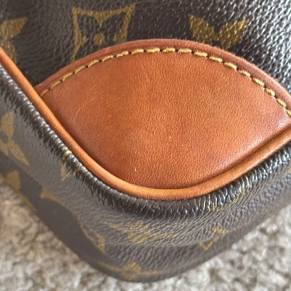 Louis Vuitton Compiegne 28 leather vanity case
Very good condition - Picture 5 of 17